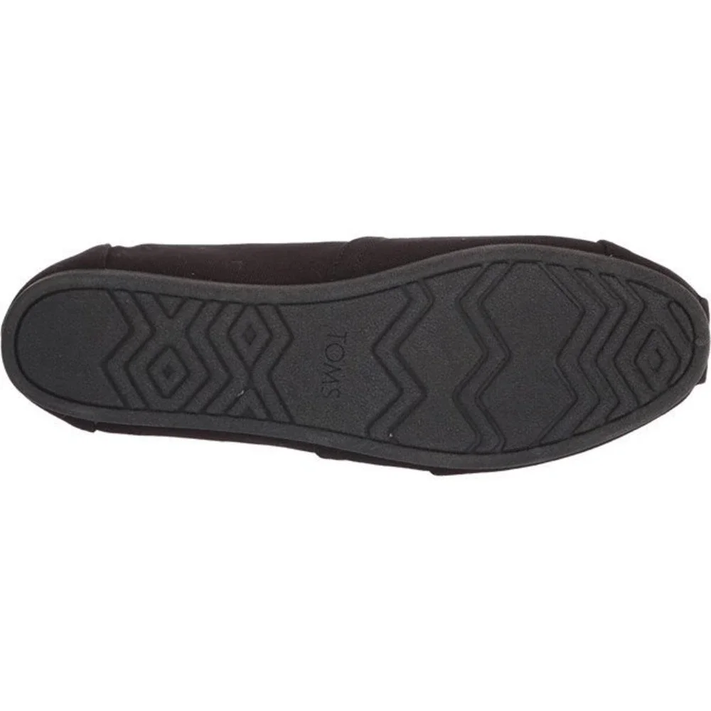 225. The Alpargata Black Recycled Cotton Canvas Size 9 Cute